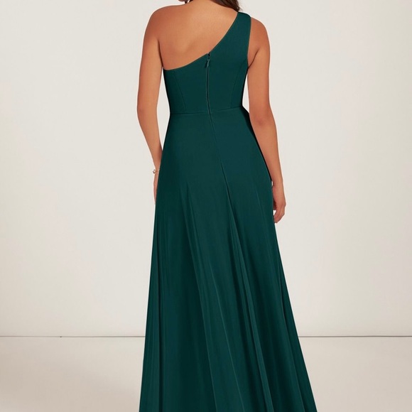 Green / Turquoise Bridesmaid dress - Picture 2 of 7